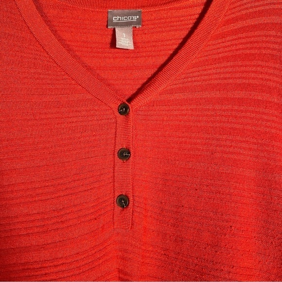Chico’s Burnt Orange V-Neck 3 Buttons Ribbed Design - Picture 5 of 8